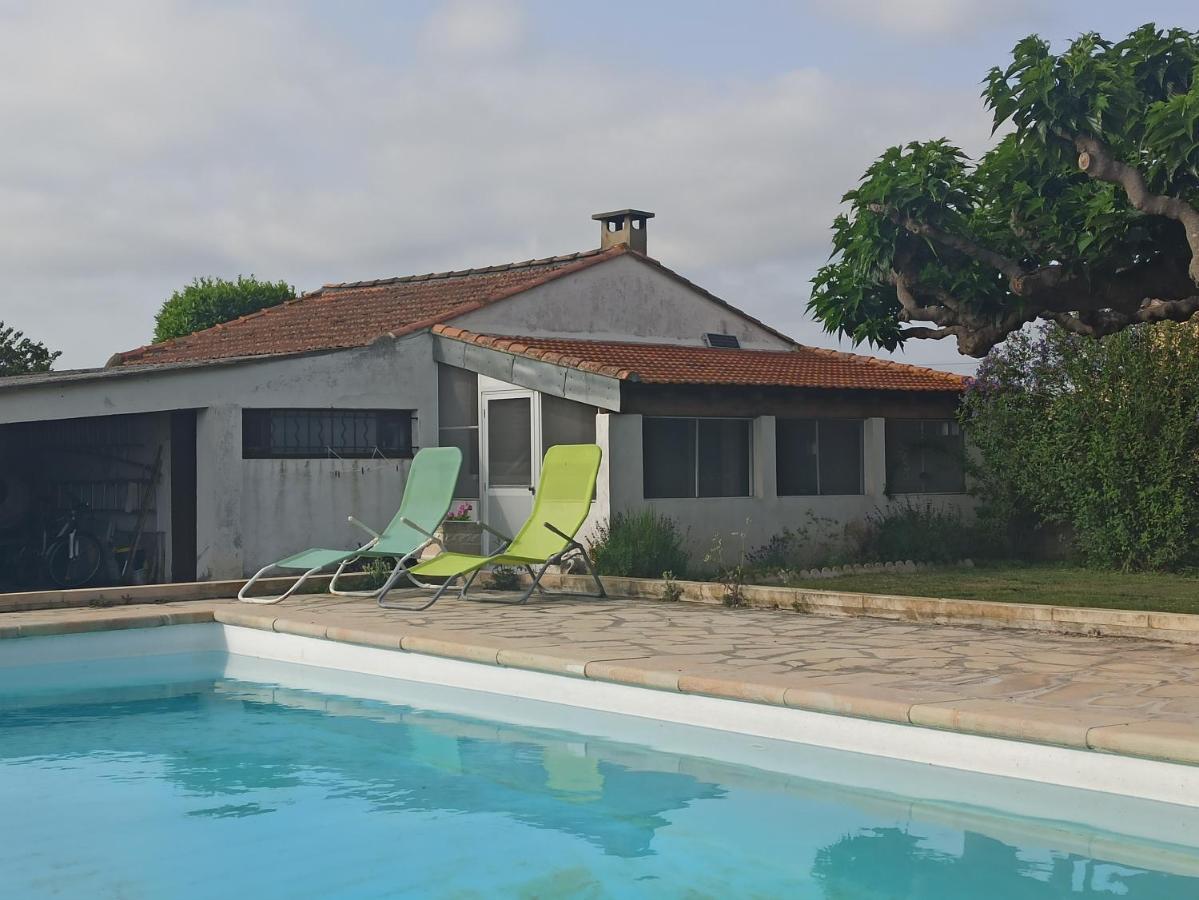 Chalet Typique Au Coeur De La Petite Camargue Vauvert Exterior foto